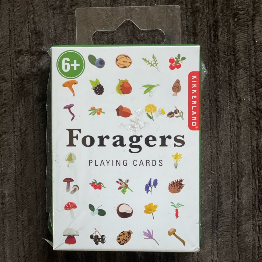 Foragers Playing Cards - Picture 2 of 11